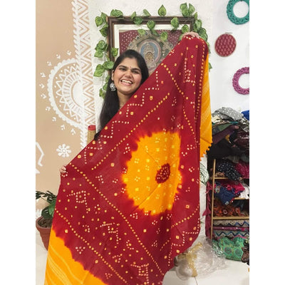 Maroon Woollen Bandhani Shawl