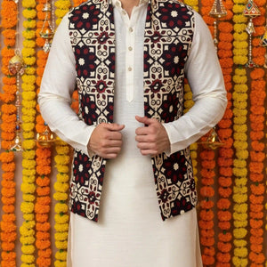 Traditional Indian men’s cotton koti with artisan craft