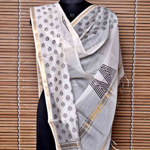 White Handloom Maheshwari Silk Block Printed Dupatta