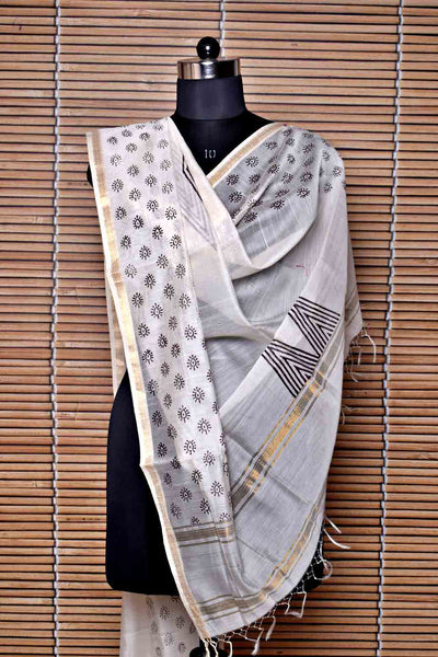 White Handloom Maheshwari Silk Block Printed Dupatta