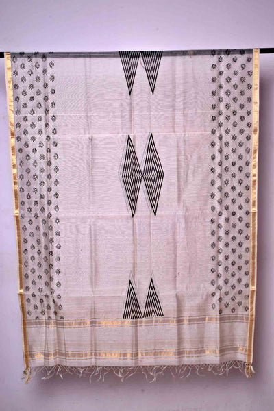 White Handloom Maheshwari Silk Block Printed Dupatta