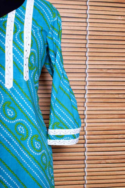 Blue Sanganeri Screen Print Kurti with Embroidery - SSEthnics