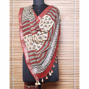 Cream Kalamkari Slub Cotton Dupatta with Zari Border - SSEthnics