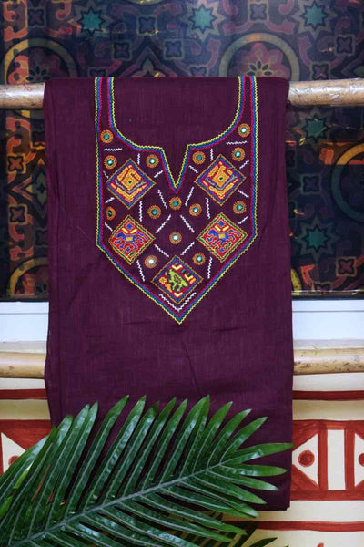 Maroon Embroidered Digital Print Dupatta Set - SSEthnics