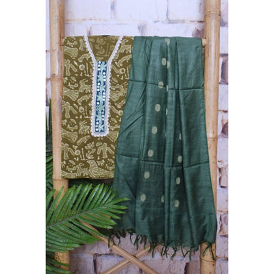 Green Dabu Cotton Embroidered Customised Set - SSEthnics