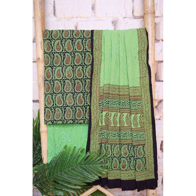 Bagh Cotton Suit with Bandhani - SSEthnics