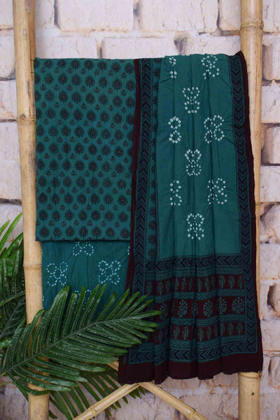 Bagh Cotton Suit with Bandhani - SSEthnics