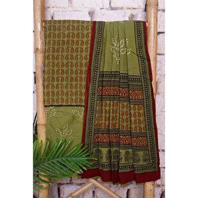 Bagh Cotton Suit with Bandhani - SSEthnics
