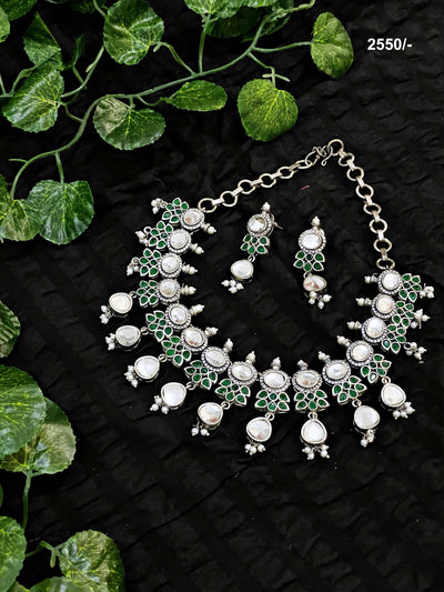 Kundan Oxidised Silver Necklace with Earrings - SSEthnics