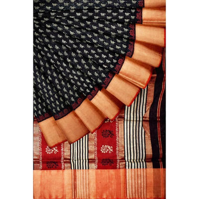 Black Handloom Maheshwari Silk Saree with Khari Block Print - SSEthnics